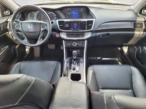 Used 2013 Honda Accord Touring image 18