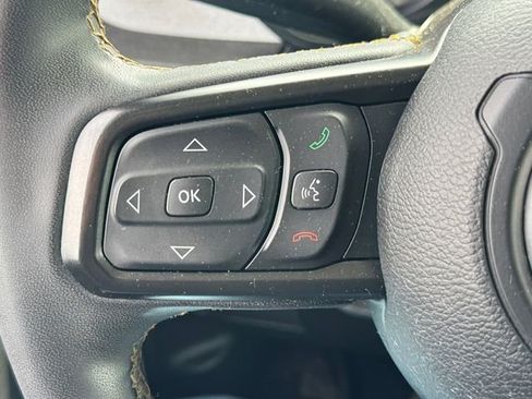 Used 2024 Jeep Gladiator Sport AWD/4WD image 22