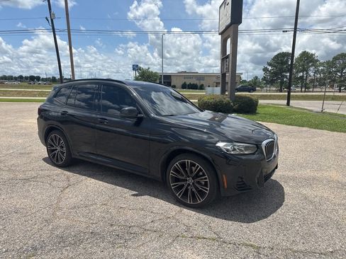 Used 2022 BMW X3 sDrive30i w/ M Sport Package 2 RWD image 17
