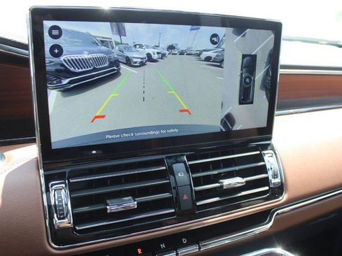 Used 2023 Lincoln Navigator Reserve RWD image 24