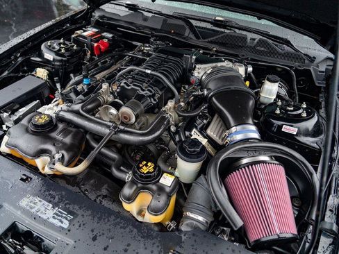 Used 2010 Ford Mustang Shelby GT500 image 27