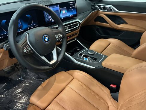 Used 2023 BMW i4 eDrive40 RWD image 10