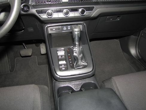 Used 2023 Honda CR-V EX image 15