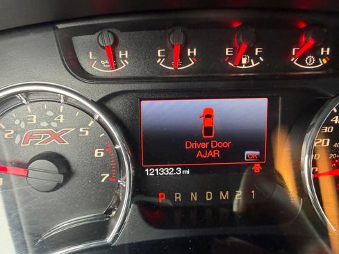 Used 2013 Ford F150 FX4 w/ Mid Equipment Group AWD/4WD image 17