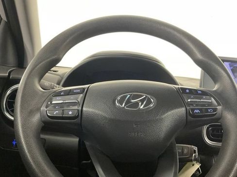 Used 2023 Hyundai Kona SE FWD image 22