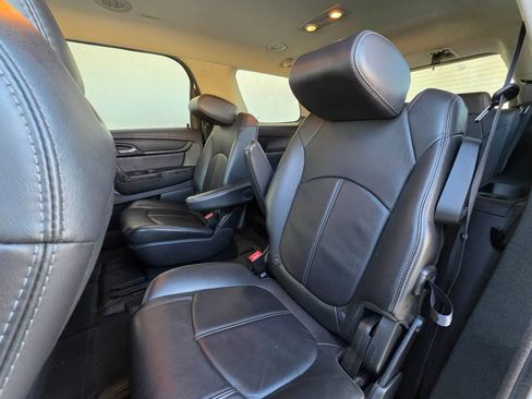 Used 2017 GMC Acadia Limited SLT image 11