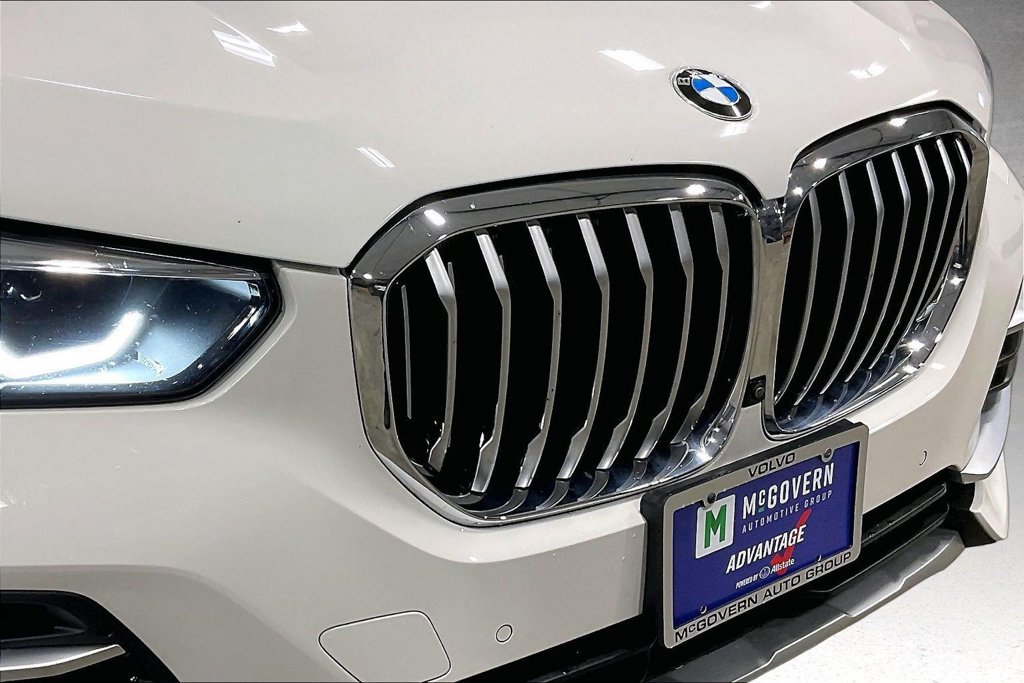 Used 2022 BMW X5 xDrive40i w/ Premium Package AWD/4WD image 34