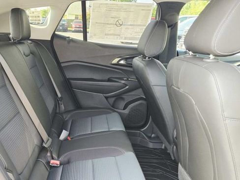 New 2026 Chevrolet Trax LT w/ Driver Confidence Package FWD image 13