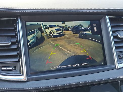 Used 2025 INFINITI QX55 Luxe w/ Cargo Package image 17