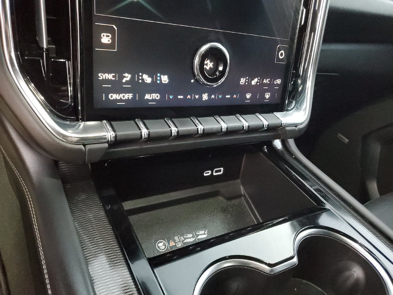 Used 2025 GMC Yukon Elevation w/ Technology Package RWD image 22