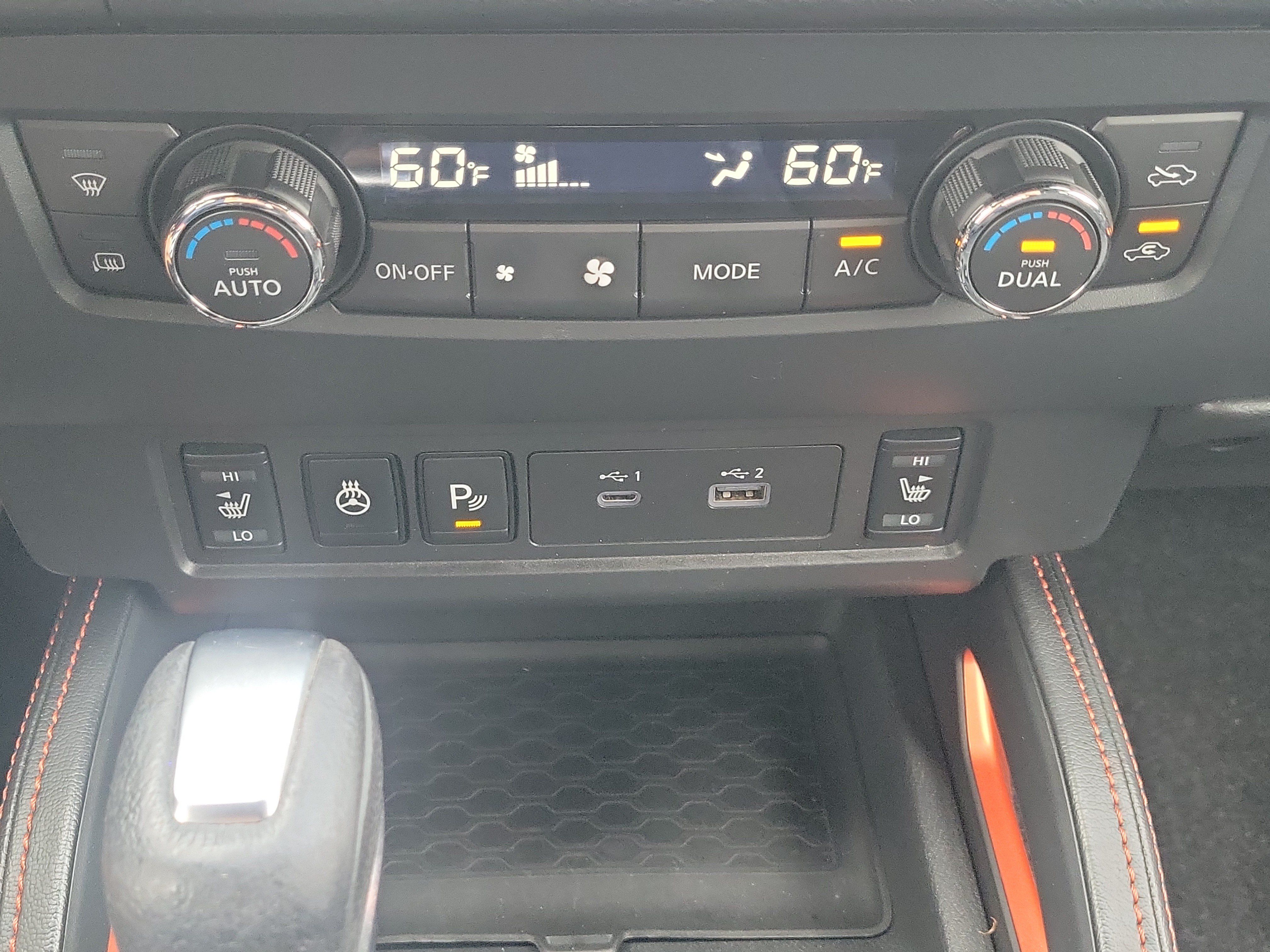 Used 2022 Nissan Frontier Pro-X RWD image 29