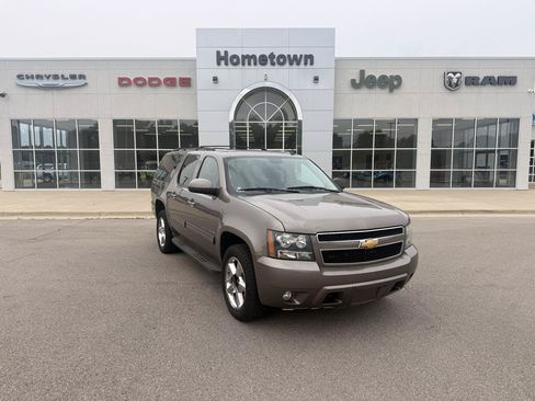 Used 2013 Chevrolet Suburban LT AWD/4WD image 1