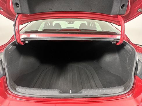 Used 2025 Hyundai Elantra SEL FWD image 29