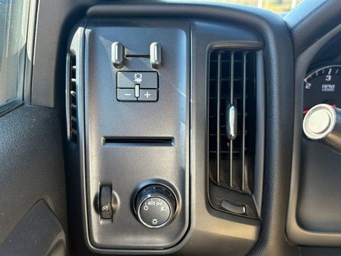 Used 2016 Chevrolet Silverado 2500 W/T w/ WT Convenience Package image 3