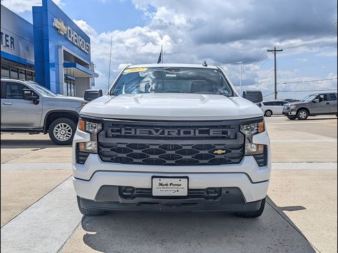 Certified 2022 Chevrolet Silverado 1500 Custom AWD/4WD image 11