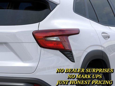 New 2026 Chevrolet Trax LS FWD image 11