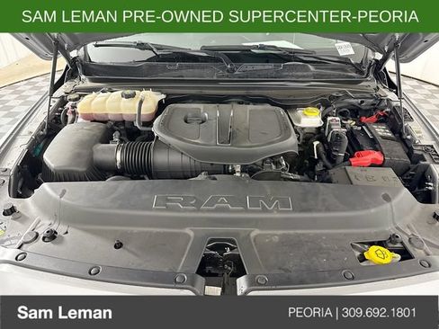 Used 2025 RAM 1500 Laramie w/ Sport Appearance Package AWD/4WD image 29