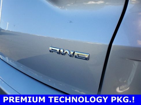 Certified 2023 Ford Escape ST-Line Elite w/ Premium Technology Package image 6