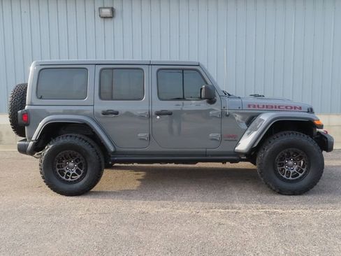 Used 2021 Jeep Wrangler Unlimited Rubicon w/ Xtreme Recon 35" Tire Package image 3