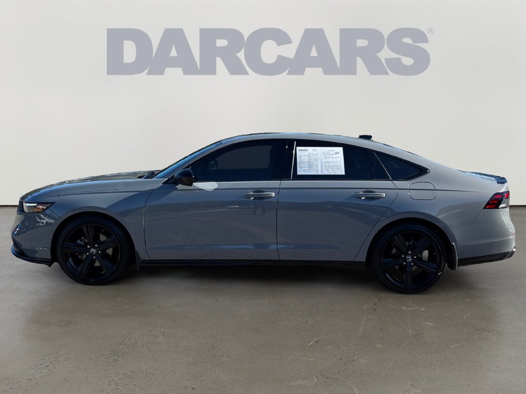 Used 2025 Honda Accord Sport image 4