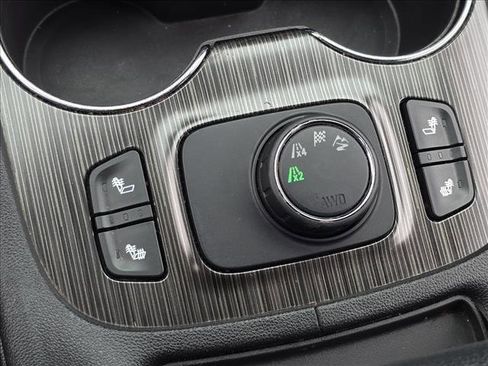 Used 2020 GMC Acadia SLT image 20