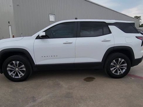 Used 2025 Chevrolet Equinox LT FWD image 5