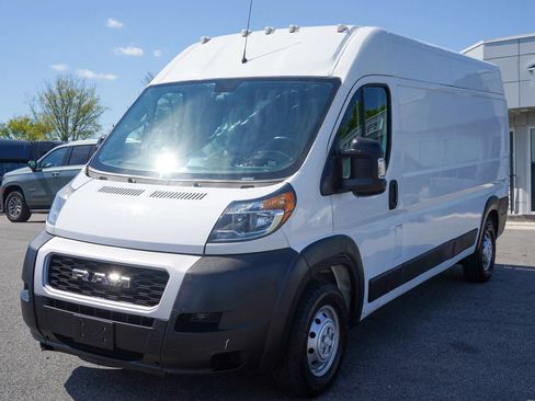 Used 2021 RAM ProMaster 2500 FWD image 2