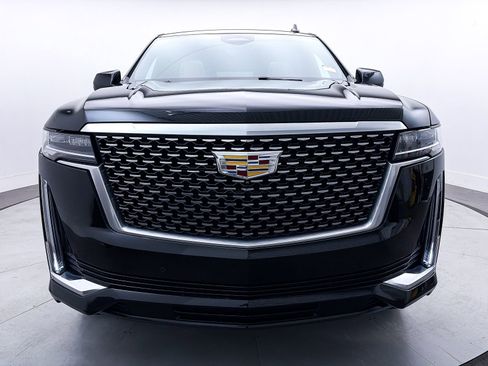 Used 2023 Cadillac Escalade Premium Luxury image 12