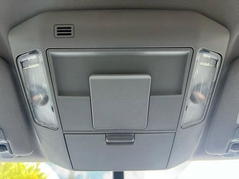 Used 2016 Toyota Tundra SR5 w/ SR5 Upgrade Package image 47