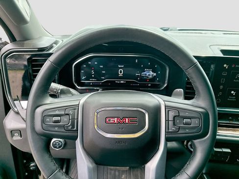 Used 2025 GMC Sierra 1500 Elevation w/ Elevation Premium Package AWD/4WD image 14