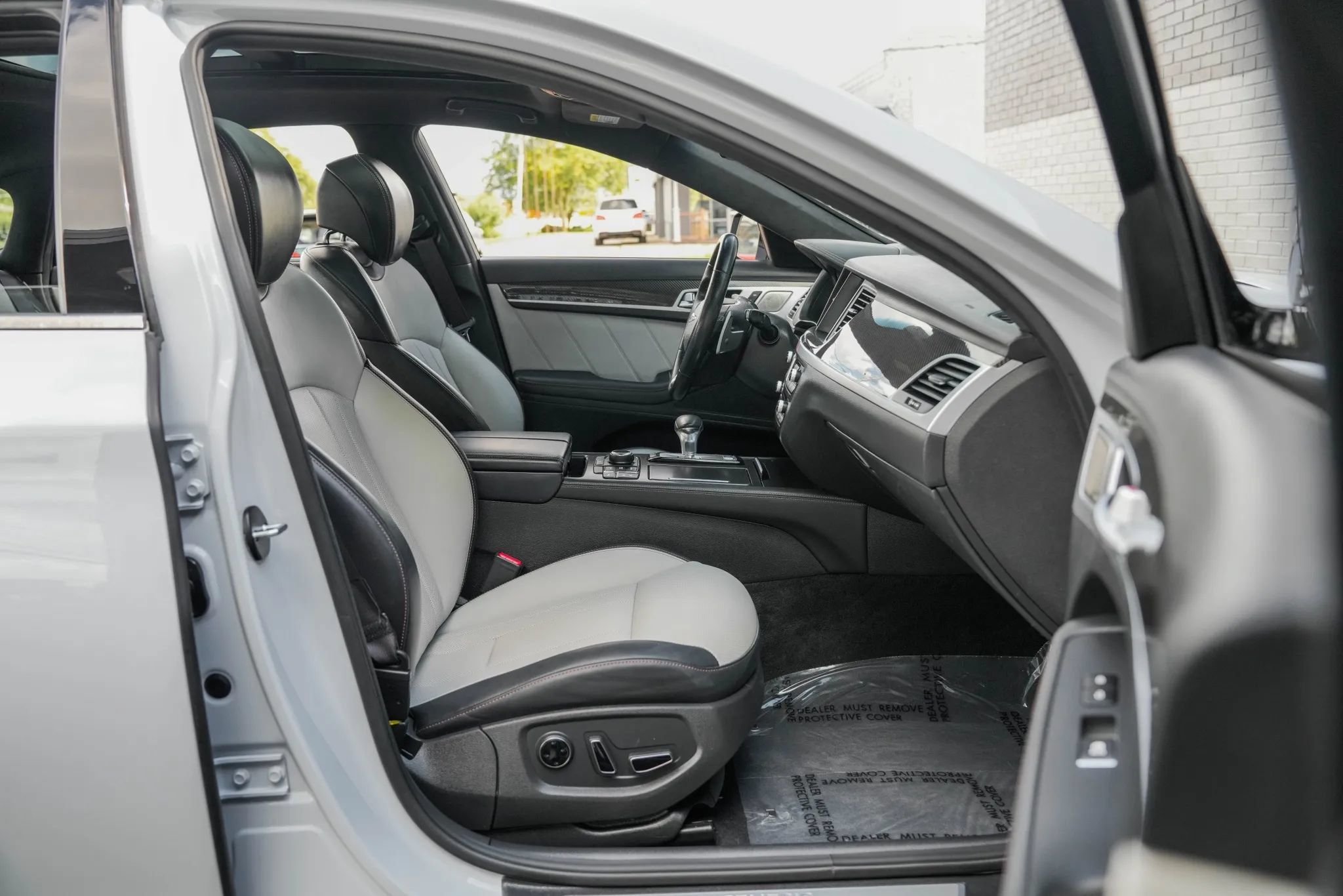Used 2018 Genesis G80 3.3T Sport AWD/4WD image 30