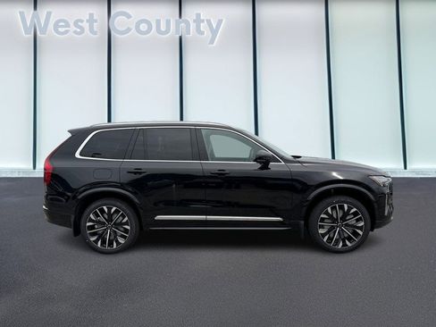 New 2026 Volvo XC90 T8 Plus w/ Protection Package AWD/4WD image 2