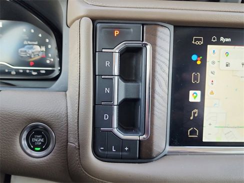 Used 2022 GMC Yukon Denali w/ Denali Ultimate Package image 26