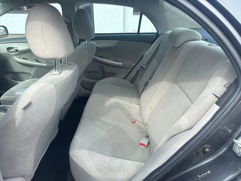 Used 2011 Toyota Corolla LE FWD image 27