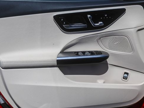 Used 2024 Mercedes-Benz C 300 C 300 image 22