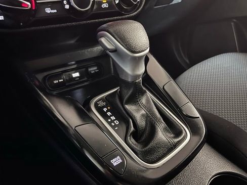 Used 2024 Kia Soul LX w/ Option Group 015 image 24