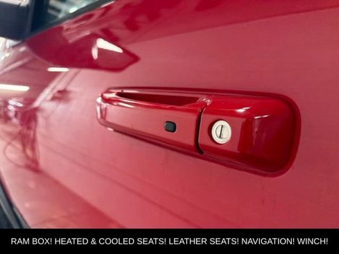 Used 2018 RAM 2500 Power Wagon w/ Leather & Luxury Group AWD/4WD image 5