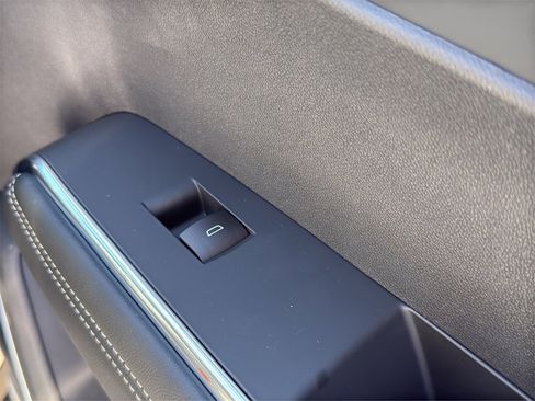 New 2026 GMC Acadia Elevation w/ Elevation Premium Package image 23