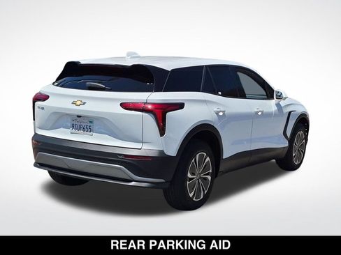 Used 2025 Chevrolet Blazer EV LT FWD image 9