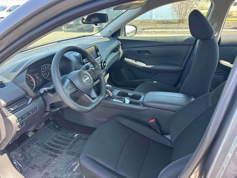 Used 2024 Nissan Sentra S image 13