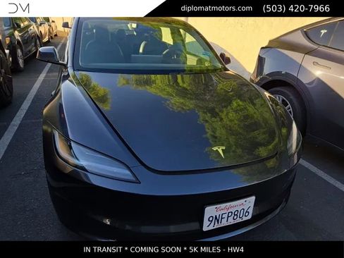 Used 2024 Tesla Model 3 Standard Range RWD image 2