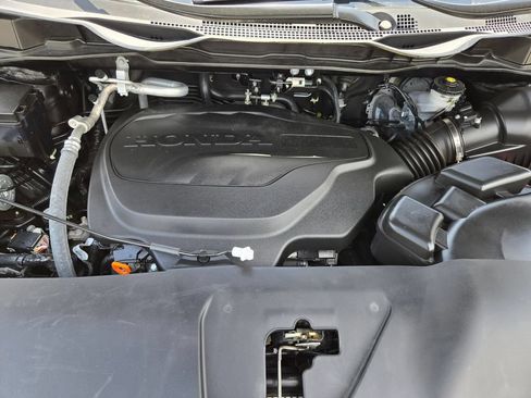 Used 2025 Honda Odyssey Sport-L image 36