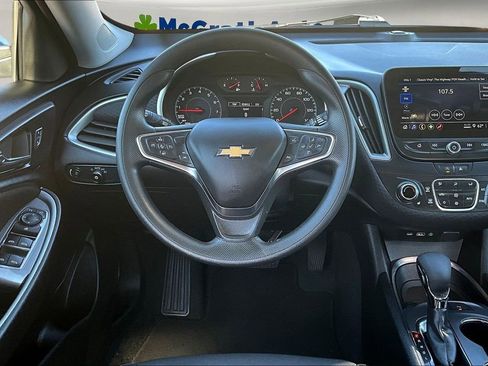 Used 2024 Chevrolet Malibu LT image 8