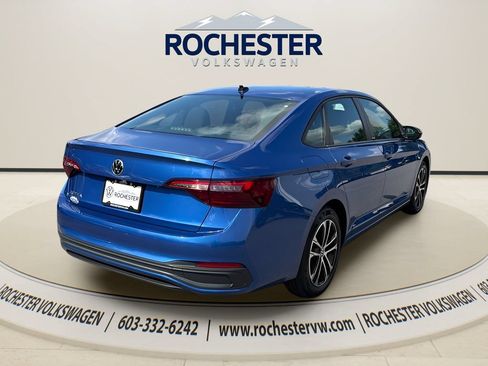 Used 2023 Volkswagen Jetta Sport FWD image 6