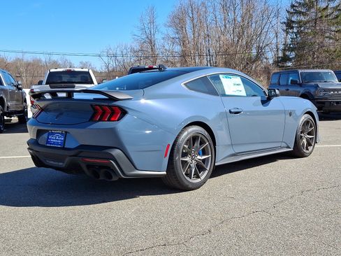 New 2025 Ford Mustang Dark Horse image 4
