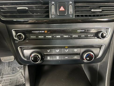 Used 2018 Kia Optima S w/ Panoramic Sunroof Package image 25