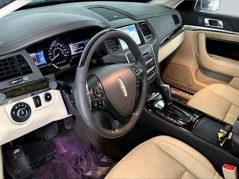 Used 2014 Lincoln MKS AWD w/ Equipment Group 101A image 18