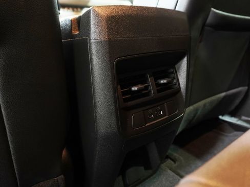 Used 2026 Chevrolet Colorado ZR2 AWD/4WD image 15