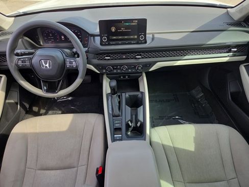 Used 2024 Honda Accord EX image 17
