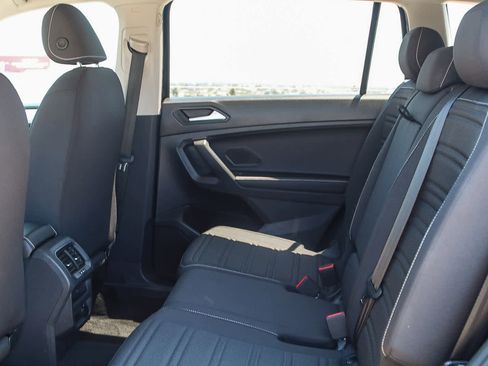 Used 2022 Volkswagen Tiguan S image 18